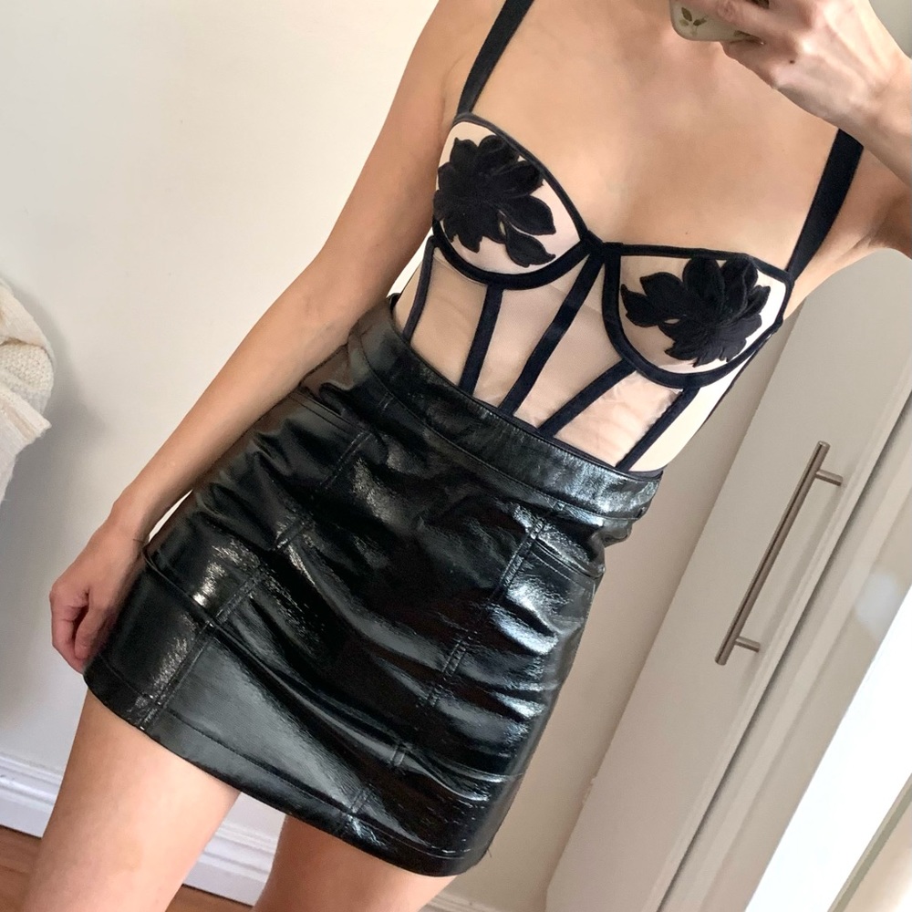 Black Liquid Mini Skirt 🖤